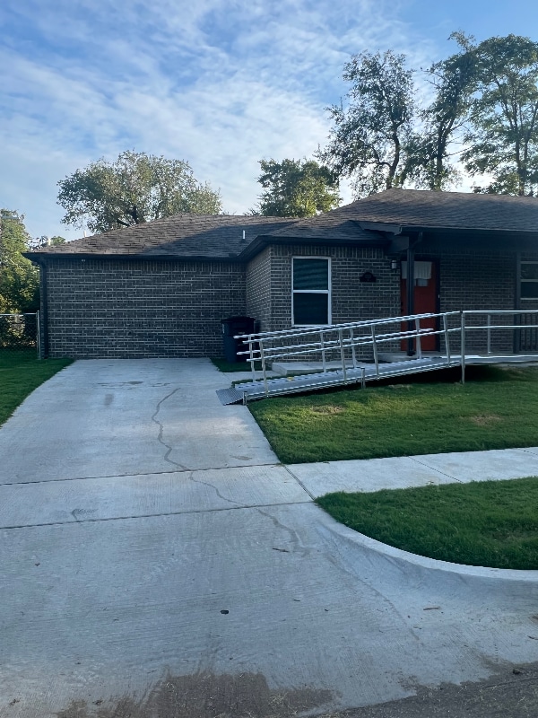 property at 1313 E Ute St