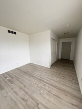 633 Louisiana Blvd SE, Unit D in Albuquerque, NM - Building Photo - Building Photo