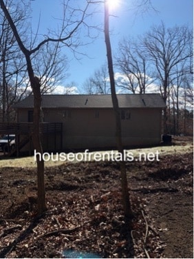 555 E No Name Rd in Carbondale, IL - Building Photo - Building Photo