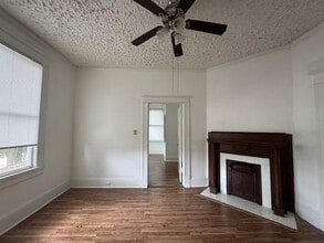 1081 College St in Macon, GA - Building Photo - Building Photo