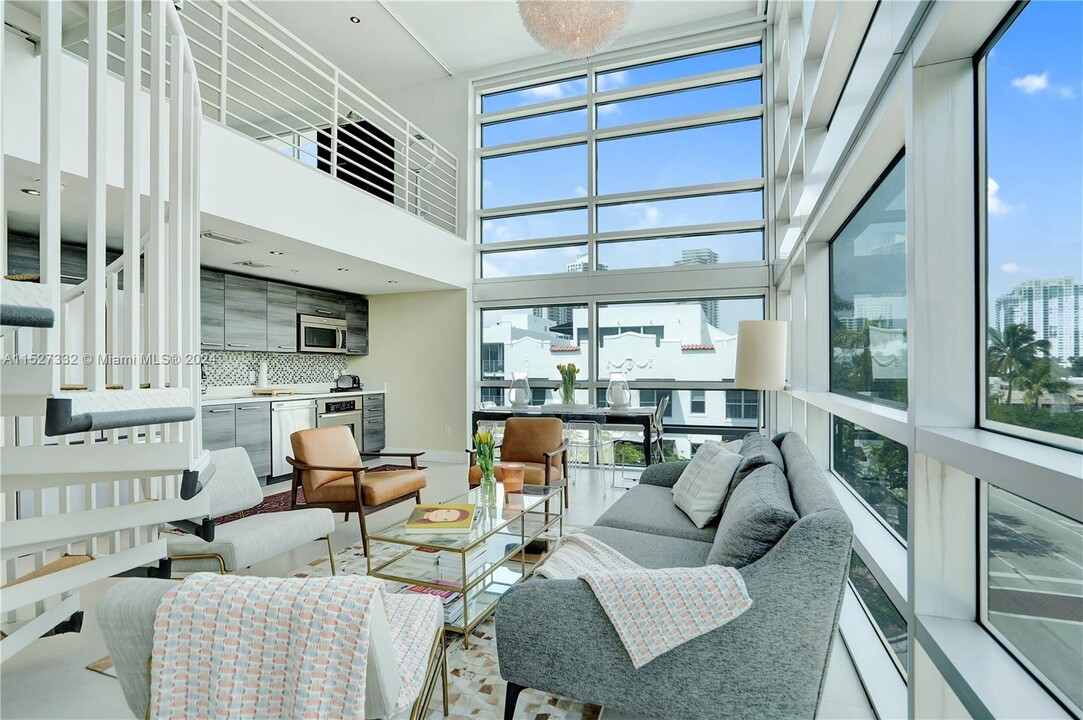 421 Meridian Ave, Unit 21 in Miami Beach, FL - Building Photo