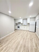 16 Gardenia St in Edinburg, TX - Building Photo - Building Photo