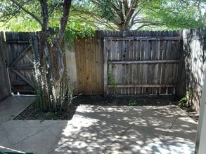 3000 W Illinois Ave in Midland, TX - Building Photo - Building Photo