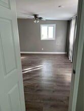 842 Katherine Rd in Simi Valley, CA - Foto de edificio - Building Photo