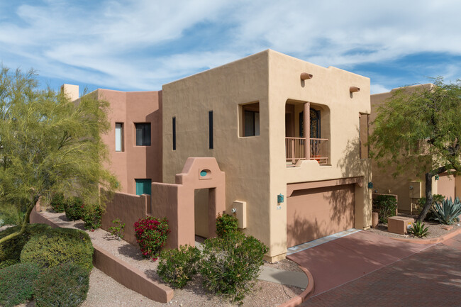 Villa D'este of Fountain Hills in Fountain Hills, AZ - Foto de edificio - Building Photo