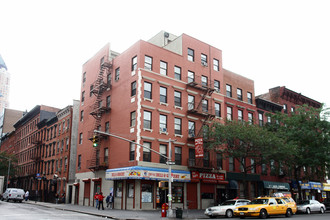 732 10th Ave in New York, NY - Building Photo - Building Photo