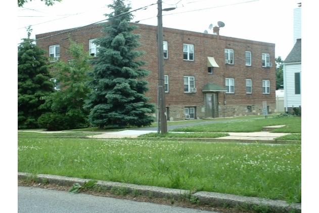 1844 - 1846 Solly Ave in Philadelphia, PA - Foto de edificio