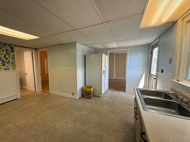 54 Liberty St in Stonington, CT - Building Photo - Building Photo