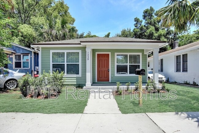 property at 1339 Hart St