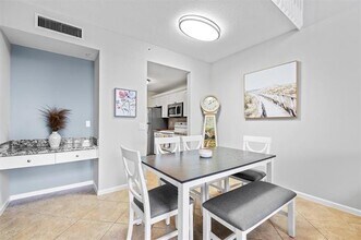 4784 S Central Blvd in Jupiter, FL - Building Photo - Building Photo