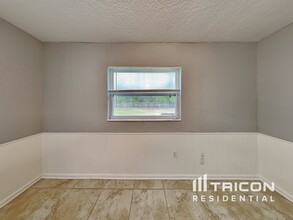 4552 Tampa Downs Blvd in Lutz, FL - Building Photo - Building Photo