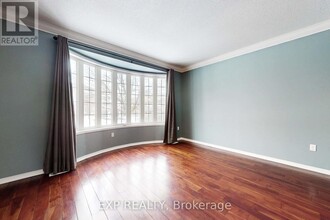 1790 Badgley Dr in Oshawa, ON - Building Photo - Building Photo