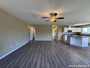 619 Northern Lights Dr in New Braunfels, TX - Building Photo - Building Photo