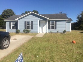 104 Stallings Ct in Elizabeth City, NC - Building Photo
