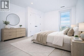 57 Carlisle St in St Catharines, ON - Building Photo - Building Photo