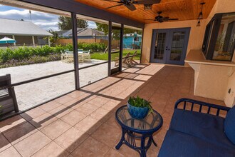 1927 NE San Carlos Calle in Jensen Beach, FL - Building Photo - Building Photo