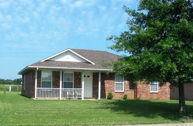 property at 1463 Heritage