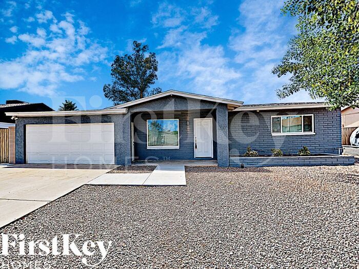 11438 N 44th Ave, Unit 2206 in Glendale, AZ - Foto de edificio