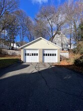 135 Elm St in Winchester, CT - Building Photo - Building Photo