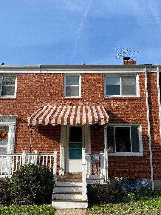 8590 Quentin Ave in Parkville, MD - Building Photo