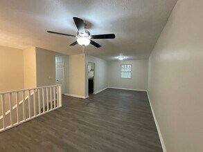 2336 Pebble Rock E in Decatur, GA - Foto de edificio - Building Photo