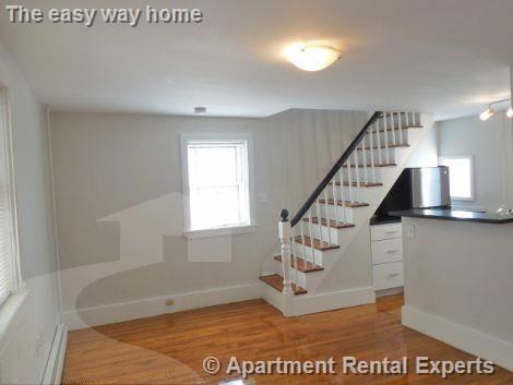 10 Smith Ave, Unit #2R in Somerville, MA - Building Photo - Building Photo