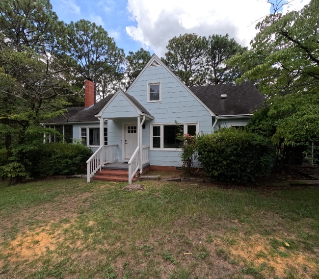 property at 120 Longview Dr