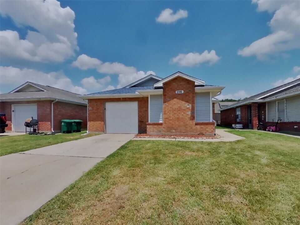 3142 Boynton Dr in Houston, TX - Building Photo