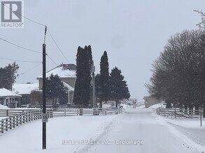 10207 Guelph Line in Milton, ON - Building Photo - Building Photo