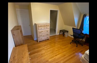 29 Albion St, Unit R in Somerville, MA - Building Photo - Building Photo