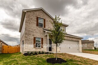 9118 Bennett Frst in Converse, TX - Building Photo - Building Photo