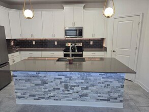 3071 Camden Wy in Davenport, FL - Building Photo - Building Photo