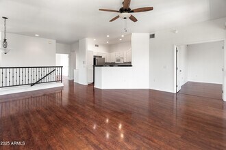 7887 N 16th St in Phoenix, AZ - Building Photo - Building Photo