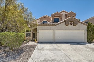 2109 Club Meadows Dr in Henderson, NV - Building Photo