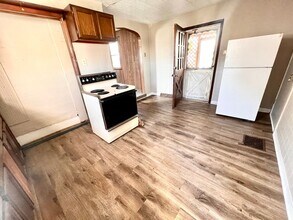 502 3rd St in Donora, PA - Building Photo - Building Photo