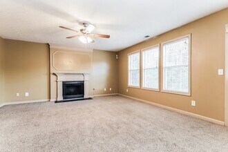 5028 Burling Mill Dr in Stonecrest, GA - Building Photo - Building Photo