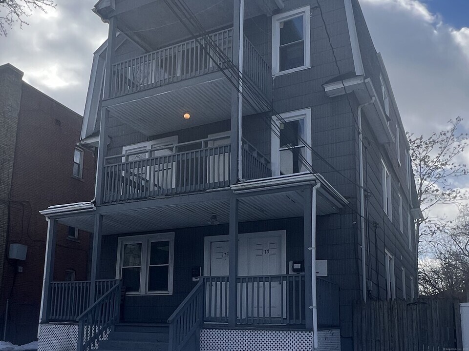 173 Westland St-Unit -2nd FL in Hartford, CT - Building Photo