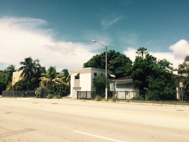 7 NE 42nd St in Miami, FL - Building Photo