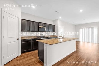 6625 Fitzgerald St in Fort Worth, TX - Building Photo - Building Photo
