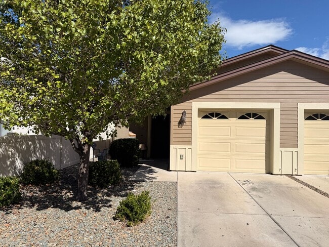 937 Gail Gardner Way