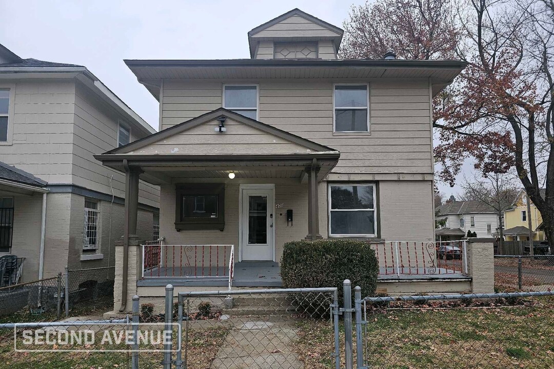 400 Bales Ave in Kansas City, MO - Building Photo