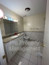 7-9-9 Eden Dr in Danbury, CT - Building Photo - Building Photo