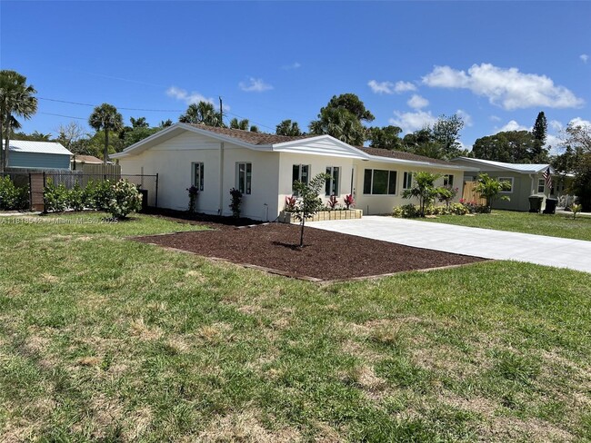 property at 701 E Madison Ave