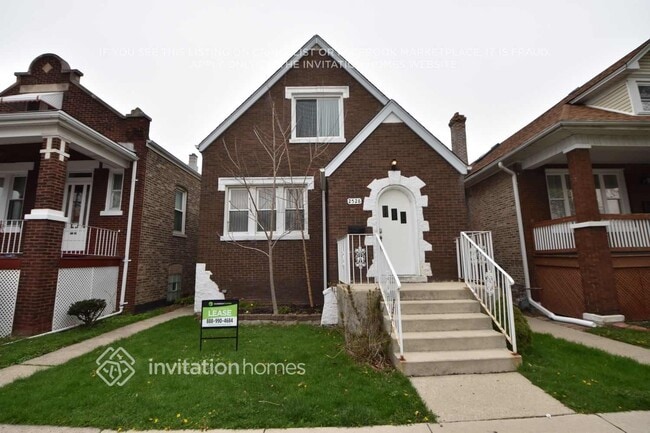 property at 2528 Ridgeland Ave