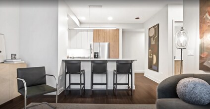 359 W Wolf Point Plaza in Chicago, IL - Building Photo - Building Photo