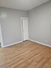 235 E 91st St in Brooklyn, NY - Foto de edificio - Building Photo