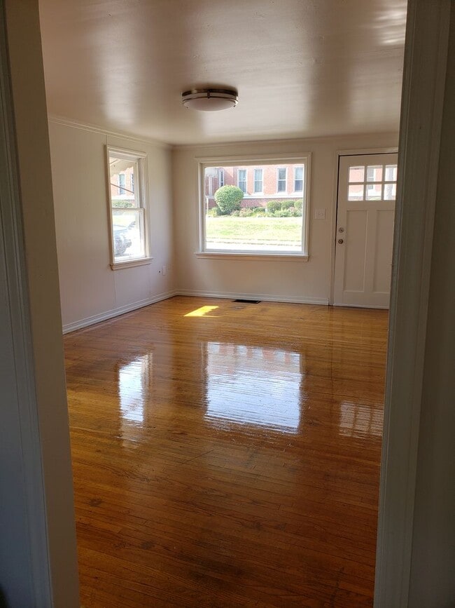 221-225 W Robb Ave in Lima, OH - Building Photo - Building Photo