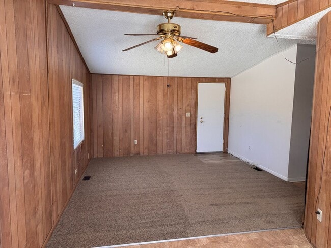 715 Massachusetts Ave in Beaumont, CA - Building Photo - Building Photo