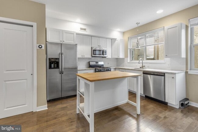 property at 2030 Sepviva St