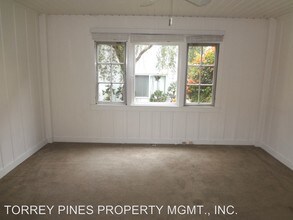7703 Eads Ave in San Diego, CA - Building Photo - Building Photo